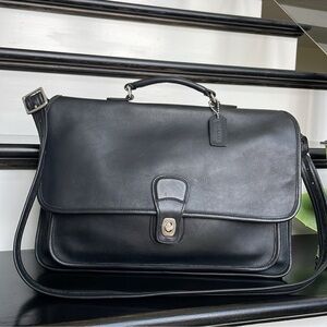 Vintage Coach Metropolitan Messenger